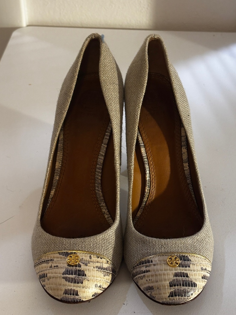 Tory Burch Beige Block Heels with Croc-Print Cap Toe